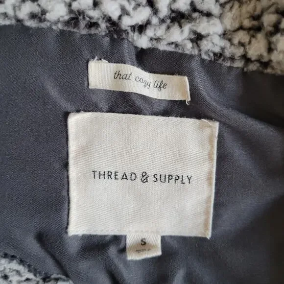 Thread and Supply Sherpa Fleece Quarter Zip Pullover Gray Womens Small - Picture 6 of 13
